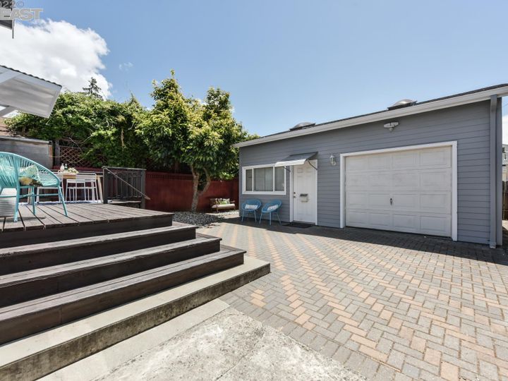 285 Stoakes Ave, San Leandro, CA | Best Manor. Photo 37 of 40