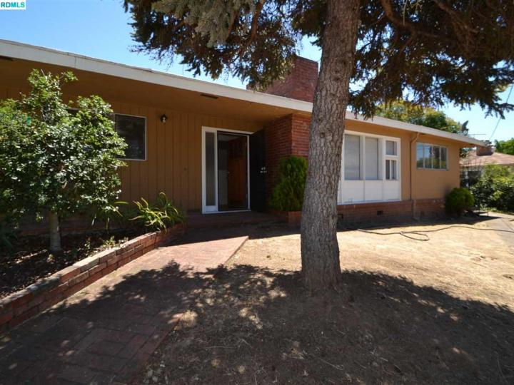 3001 Kelly St, Hayward, CA | Fairview Distric. Photo 2 of 17