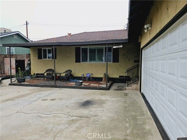 3217 Haley St, Bakersfield, CA | . Photo 12 of 60