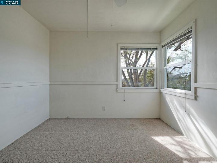 339 W Chanslor Ave, Richmond, CA, 94801 Townhouse. Photo 17 of 33