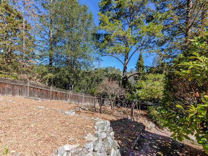 3455 Goyak Dr, Lafayette, CA | Springhill. Photo 34 of 38