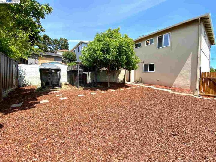 3456 Marques Ct, Castro Valley, CA | Lake Chabot. Photo 24 of 31