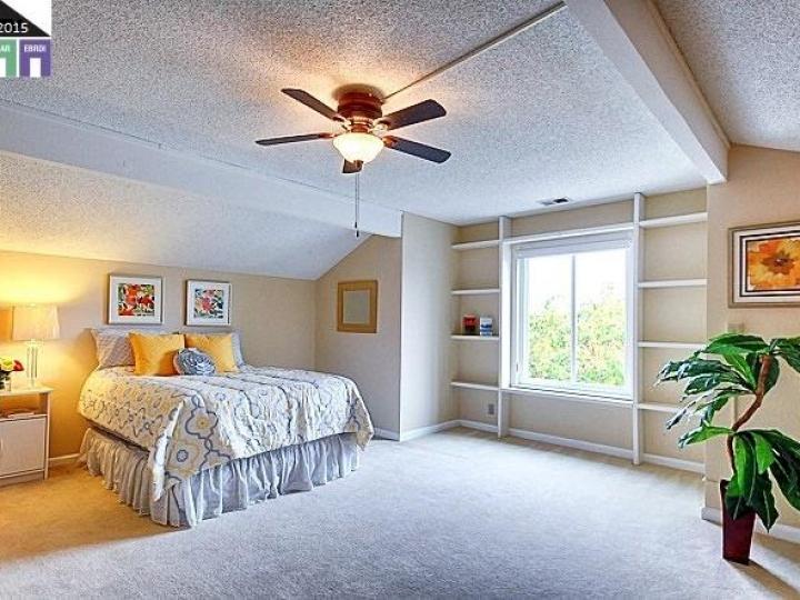34935 Seal Rock Ter, Fremont, CA, 94555 Townhouse. Photo 16 of 28