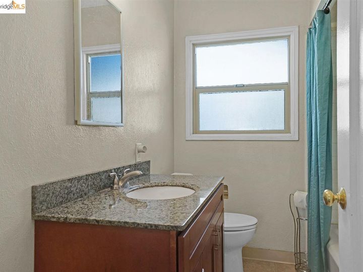 365 Lille Ave, San Leandro, CA | Farrelly Pond. Photo 23 of 30
