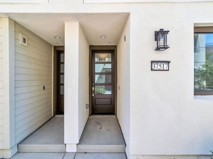 37517 Conductor Ter, Fremont, CA, 94536 Townhouse. Photo 23 of 30