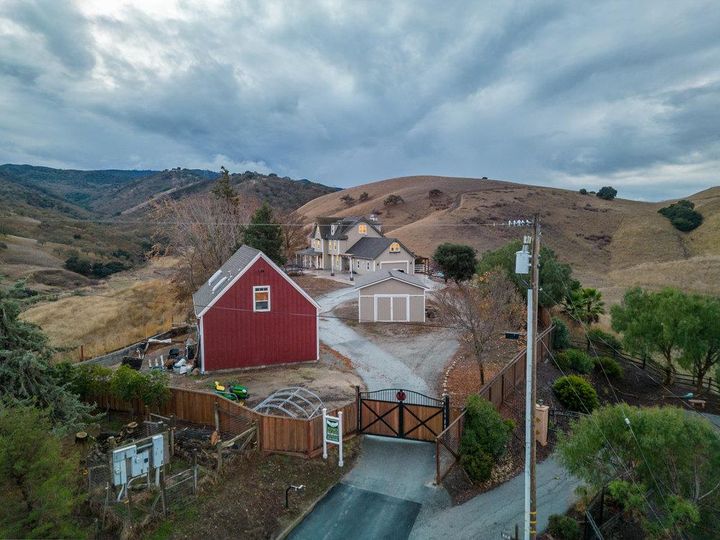 385 Hitch Dr, Hollister, CA | . Photo 50 of 60
