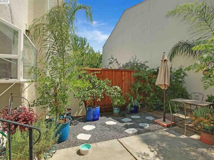 38646 Aurora Ter, Fremont, CA, 94536 Townhouse. Photo 30 of 34