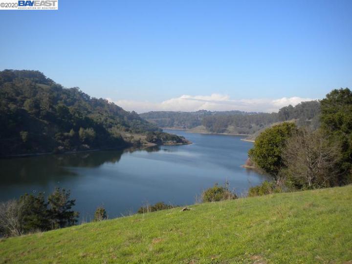 3912 Brookdale Blvd, Castro Valley, CA | Lake Chabot. Photo 24 of 26