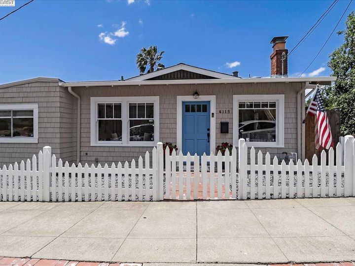 4115 Tompkins Ave, Oakland, CA | Redwood Heights. Photo 1 of 40