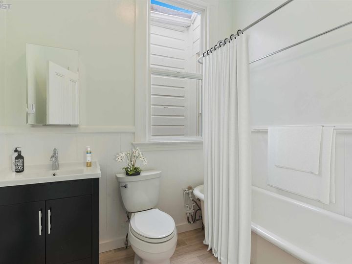 425 Moscow St, San Francisco, CA | Excelsior. Photo 9 of 13