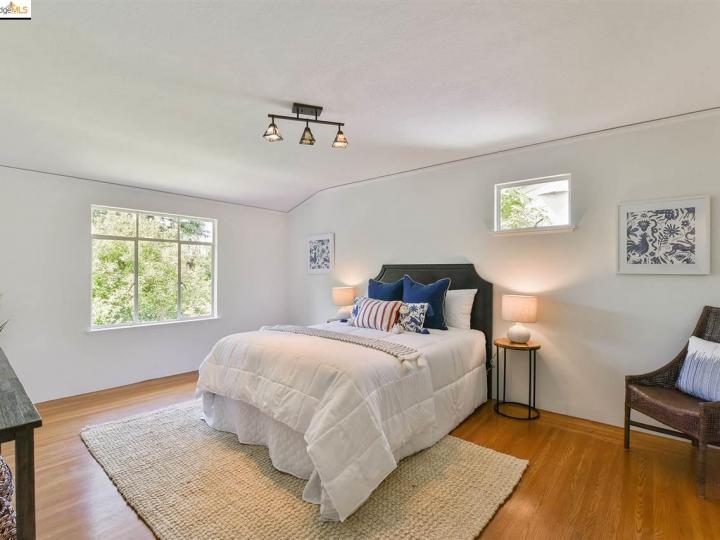 4315 Detroit Ave, Oakland, CA | Redwood Heights. Photo 16 of 40