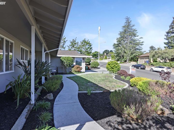 4337 Arcadian Dr, Castro Valley, CA | Parsons Estates. Photo 3 of 59