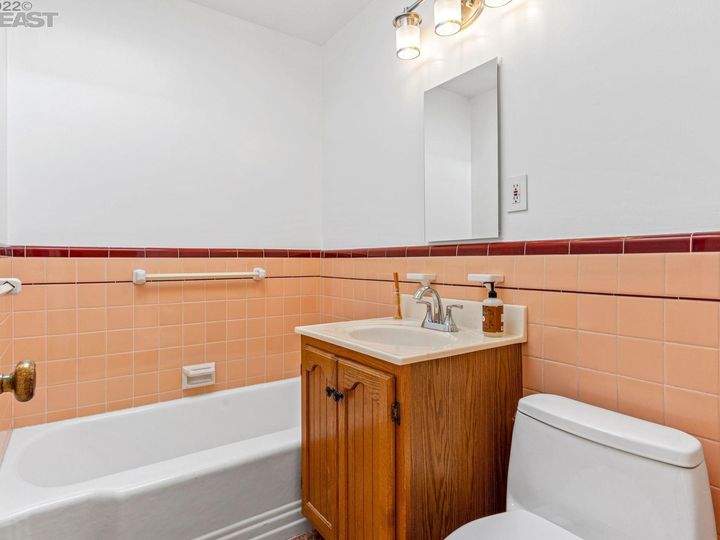 439 Amherst, San Francisco, CA | Excelsior. Photo 13 of 28