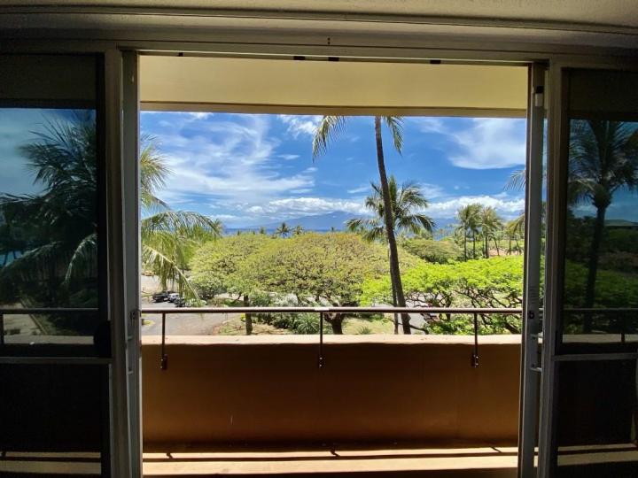 Maui Kaanapali Villas condo #P-11. Photo 12 of 15