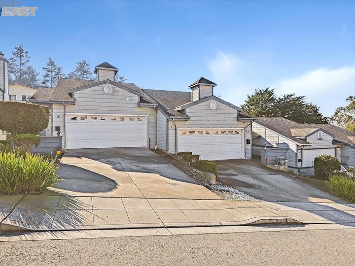 452 Norfolk Dr, Pacifica, CA | Palisades. Photo 2 of 42