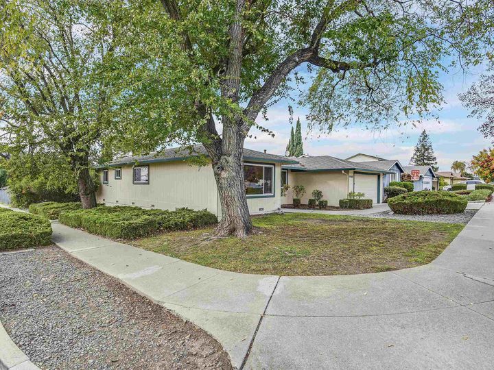 47681 Zunic Dr, Fremont, CA | Warm Springs. Photo 4 of 30