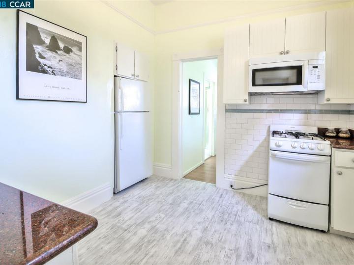 480 36th St, Oakland, CA | Lower Temescal. Photo 32 of 40