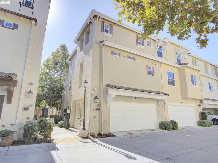 484 Kahlo St, Mountain View, CA, 94041 Townhouse. Photo 13 of 13
