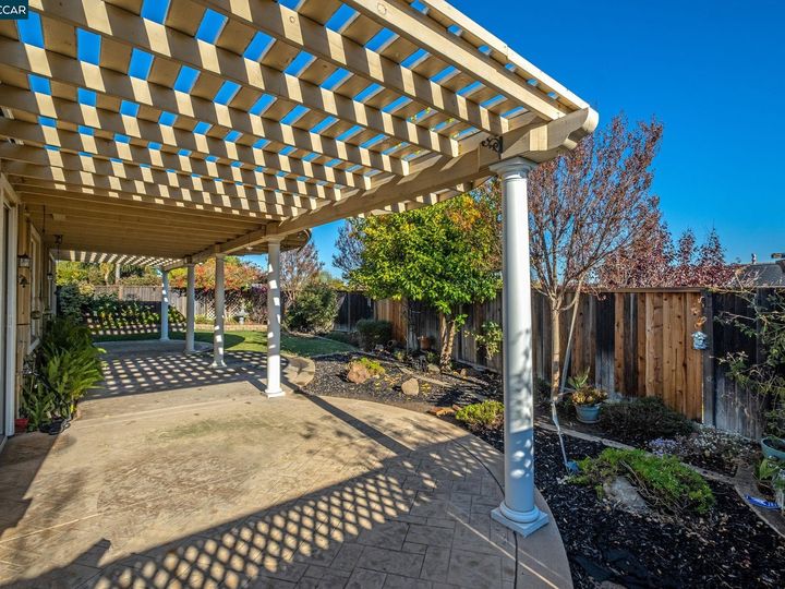 4883 Tipperary Way, Antioch, CA | Rivergate. Photo 33 of 37