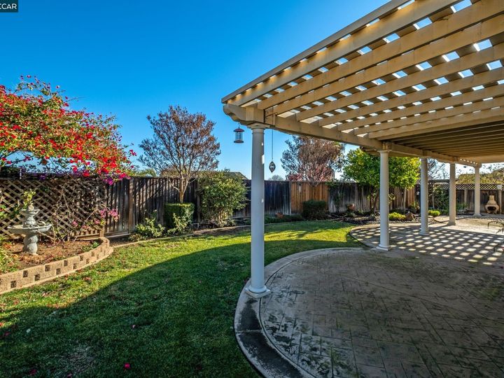 4883 Tipperary Way, Antioch, CA | Rivergate. Photo 36 of 37