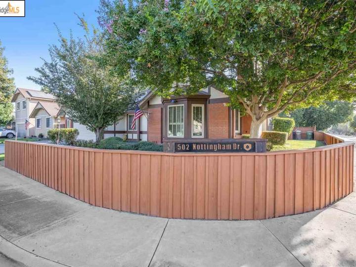 502 Nottingham Dr, Brentwood, CA | Brentwood. Photo 2 of 34