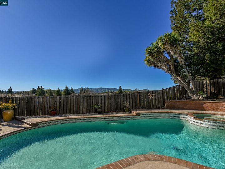 5085 Canyon Crest Dr, San Ramon, CA | Canyon Crest. Photo 24 of 34