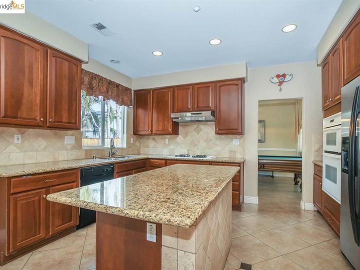 509 Edgefield St, Brentwood, CA | Brentwood. Photo 14 of 35