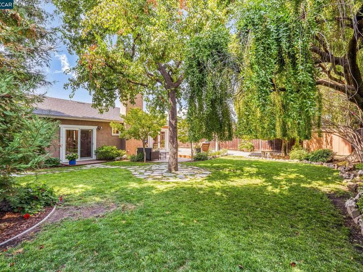 5154 Lenore Ave, Livermore, CA | Rancho Arroyo. Photo 27 of 38