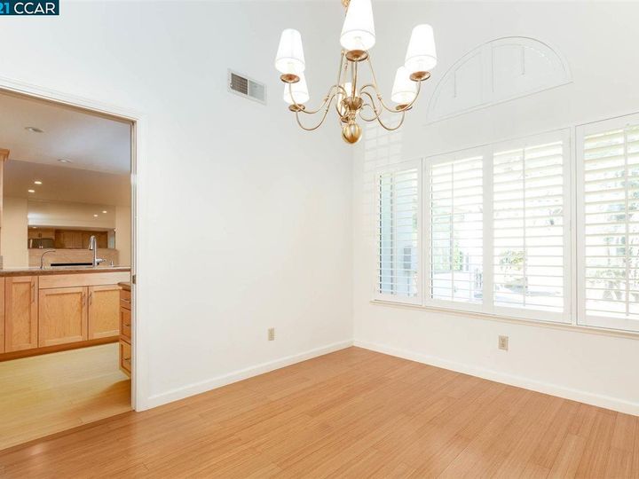 5326 Country View Dr, Richmond, CA | Carriage Hills S. Photo 15 of 35