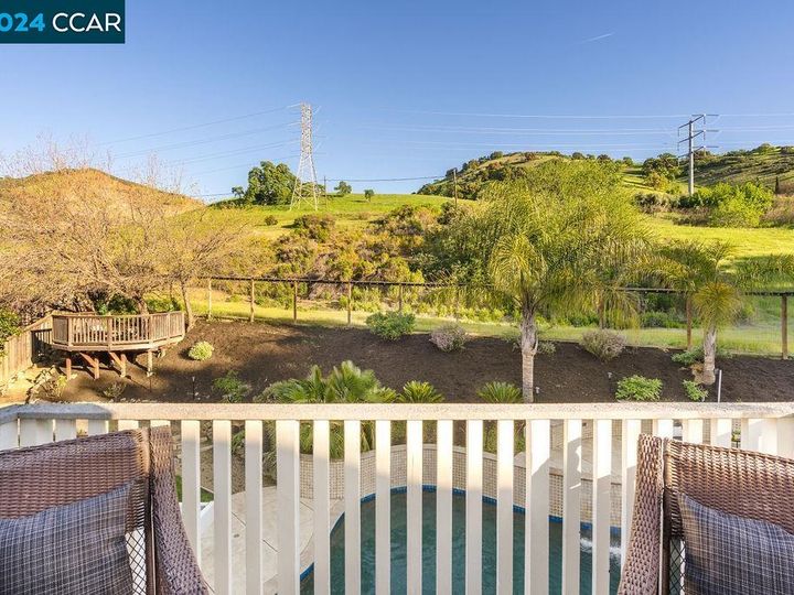 5410 Oakstone Ct, Concord, CA | Crystyl Ranch. Photo 38 of 60