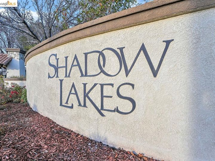 542 Lakeview Dr, Brentwood, CA | Shadow Lakes. Photo 39 of 39
