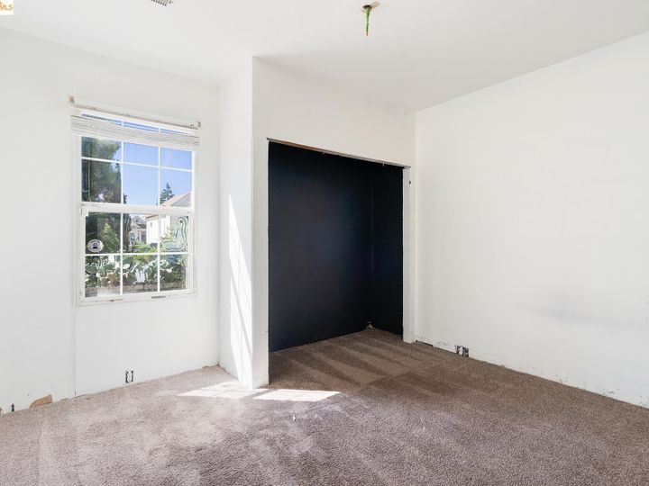 552 Haight Ave, Alameda, CA | West End. Photo 21 of 32