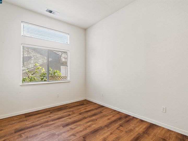 560 Central Park Pl, Brentwood, CA | Summerset 1. Photo 44 of 57