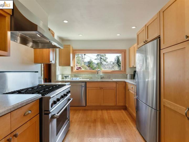 6115 Merriewood Dr, Oakland, CA | Montclair. Photo 12 of 40