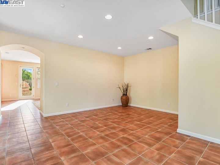 652 Capilano Dr, Brentwood, CA | Brentwood Hills. Photo 10 of 43
