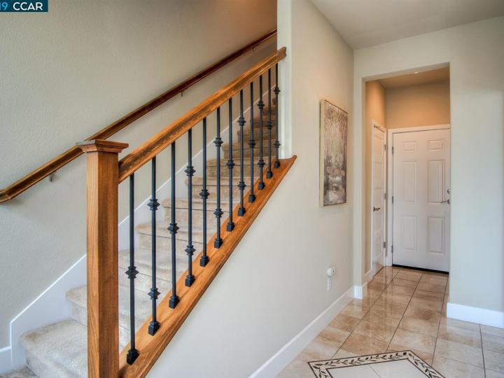 6531 Tralee Village Dr, Dublin, CA, 94568 Townhouse. Photo 11 of 27