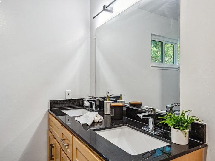 6750 Pinehaven Rd, Oakland, CA | Montclair. Photo 43 of 59