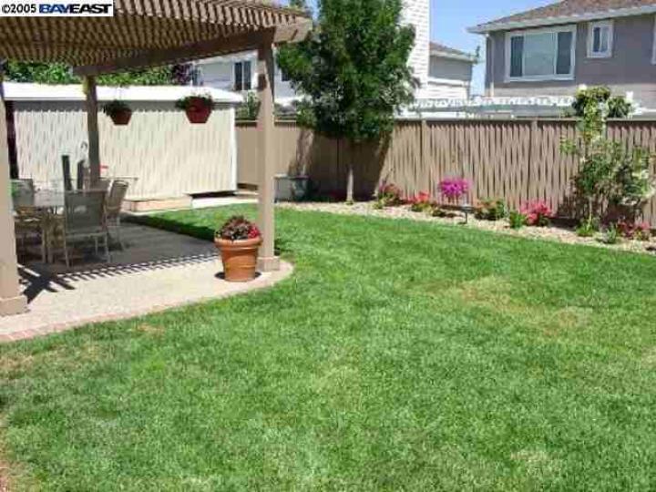 6878 Edgewater Ln Livermore CA Home. Photo 7 of 9