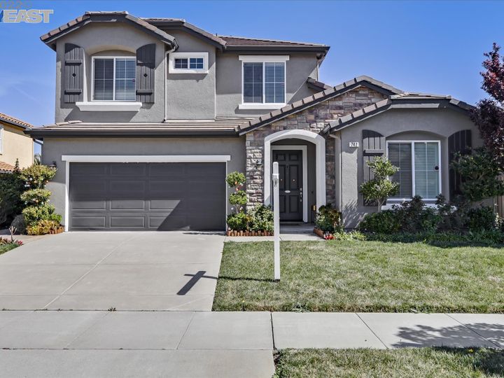 742 Chateau Ct, Fairfield, CA | . Photo 1 of 47