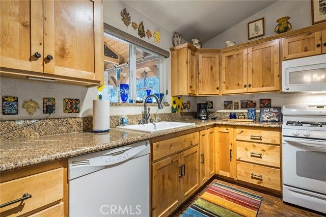 7516 Maddrill Ln, Butte Meadows, CA | . Photo 18 of 60