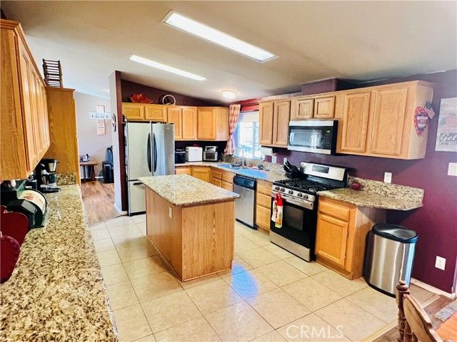 7637 Citrus Ave, Oroville, CA | . Photo 6 of 32