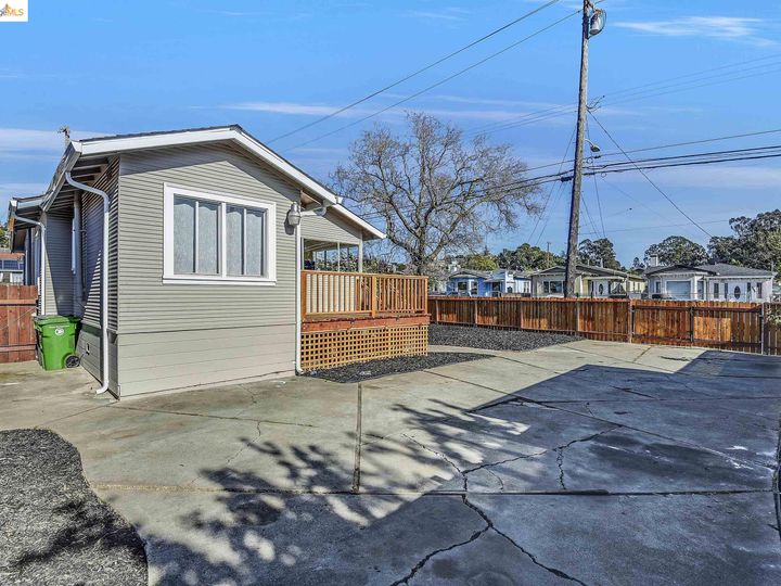 8141 Idlewood St, Oakland, CA | Eastmont. Photo 29 of 30