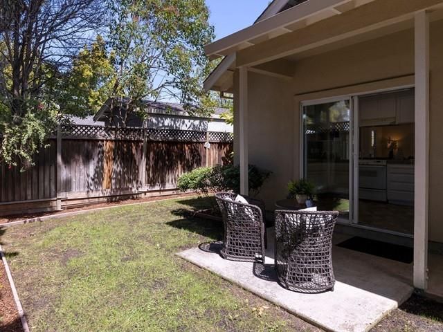 838 Excell Ct, Mountain View, CA | . Photo 25 of 35