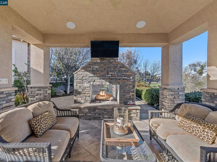 9472 Blessing Dr, Pleasanton, CA | The Preserve. Photo 28 of 60