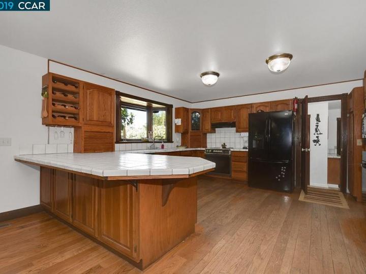 950 Randy Way, Brentwood, CA | Brentwood. Photo 12 of 39