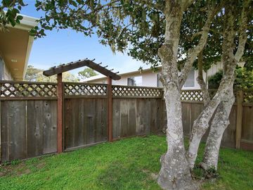 1011 Mcfarland Ave, Pacific Grove, CA | . Photo 5 of 40