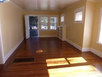 10923 Foothill Blvd, Oakland, CA | East Oakland. Photo 6 of 28