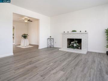 127 W Trident Dr, Pittsburg, CA | Pittsburg. Photo 4 of 20