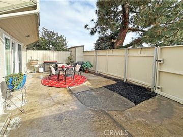 14167 Windjammer, Westminster, CA, 92683 Townhouse. Photo 2 of 46