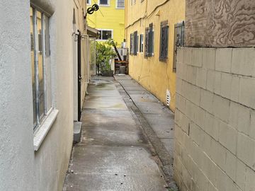 1439 7th Ave, Oakland, CA | . Photo 2 of 2